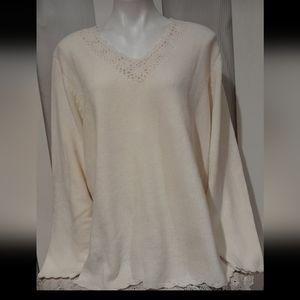 Unknown designer - white v-neck soft sweater, plus size 18 / 20